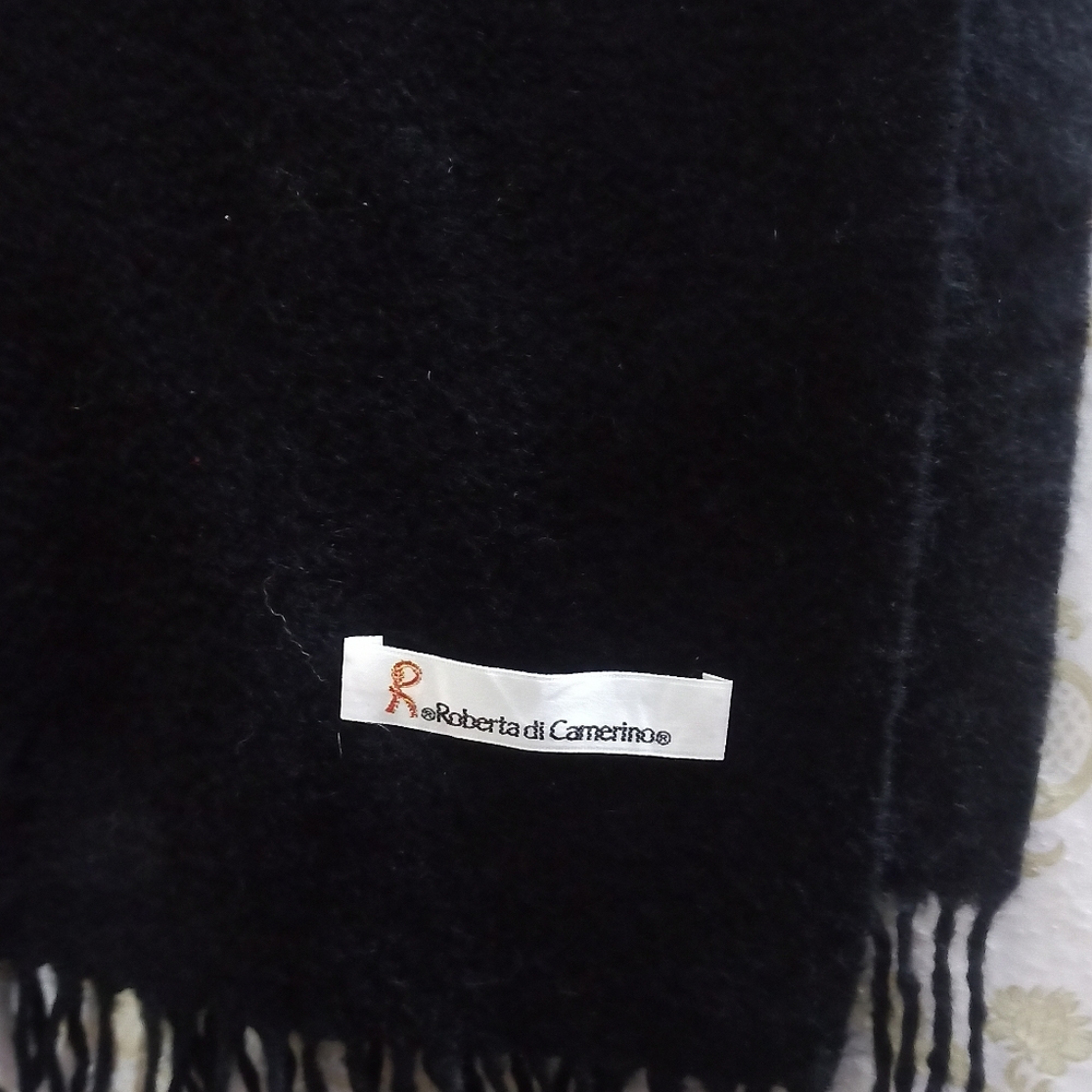 Roberta di Camerino - Picture 2 of 3